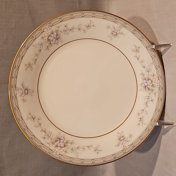 NEW Noritake Salzburg 7299 Bread & Butter Plate Ivory China - Picture 3 of 7